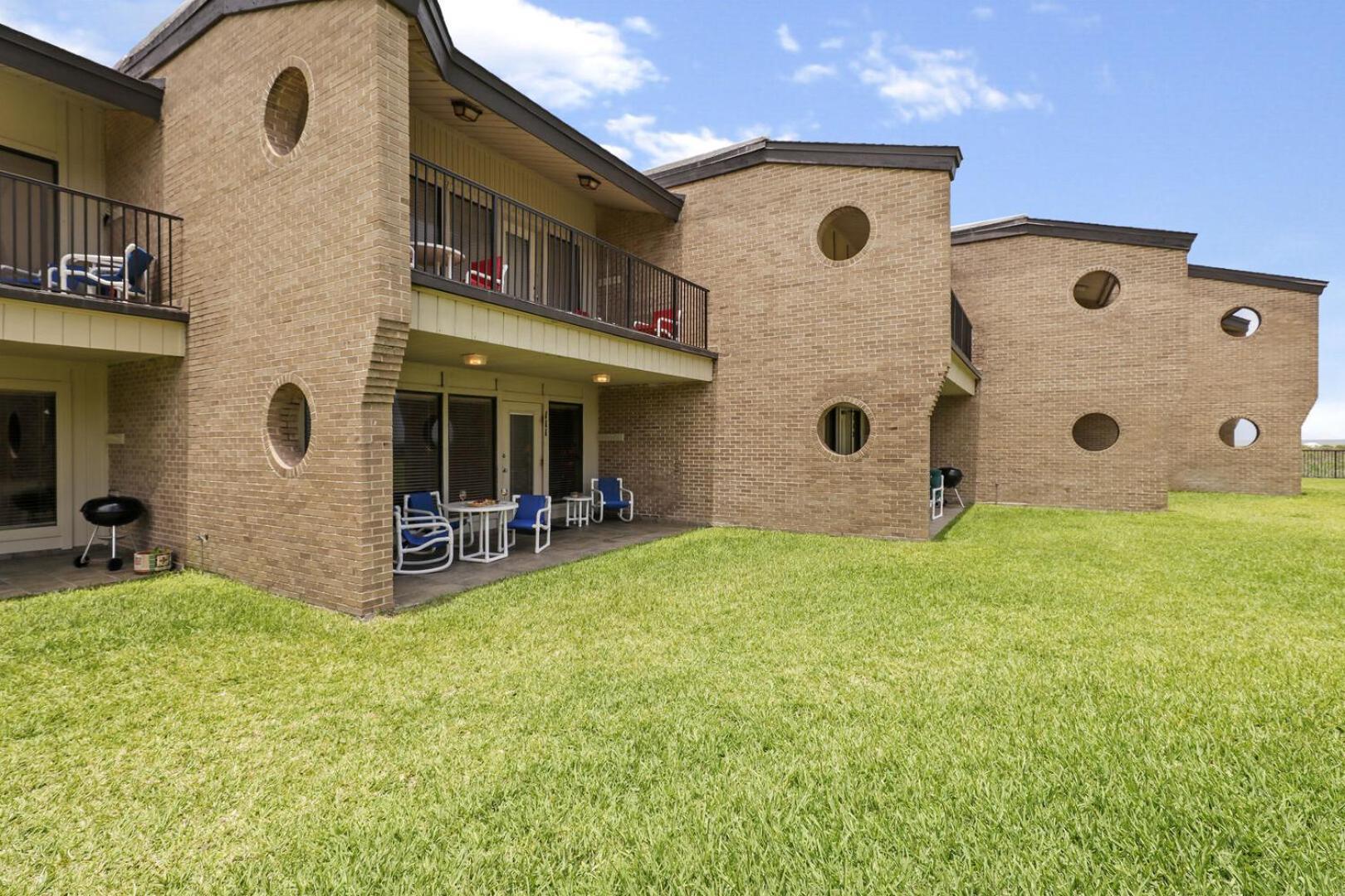 Ground Floor Beachfront Beauty! Steps To The Beach And Pool サウス・パドリー・アイランド 部屋 写真