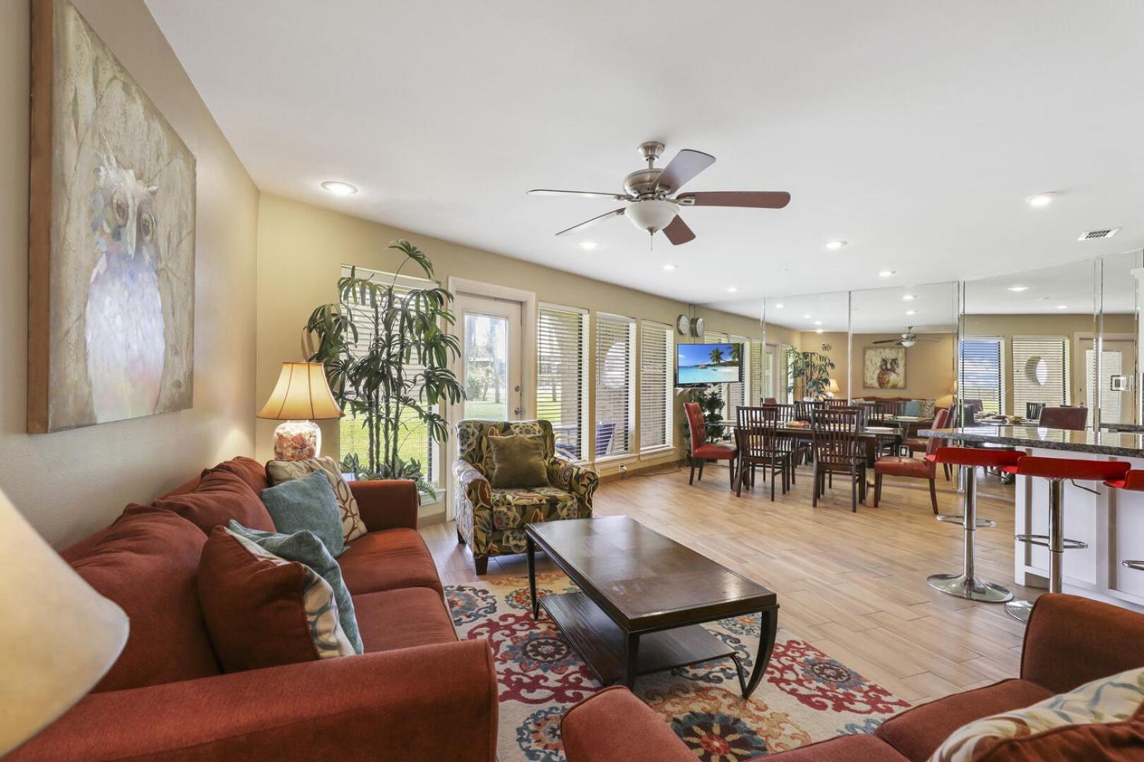 Ground Floor Beachfront Beauty! Steps To The Beach And Pool サウス・パドリー・アイランド 部屋 写真